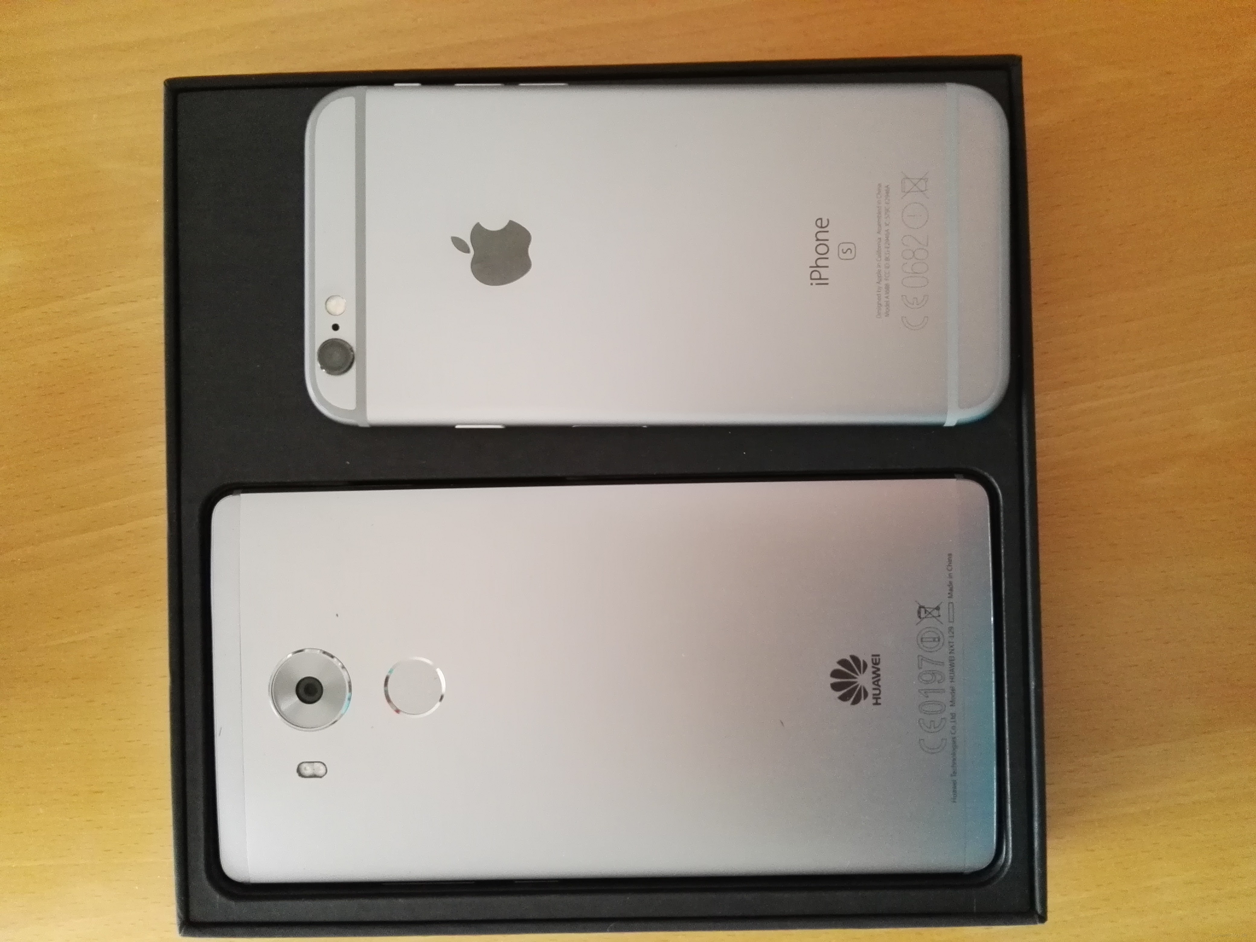 Mate 8 vs iPhone 6S Rückseite