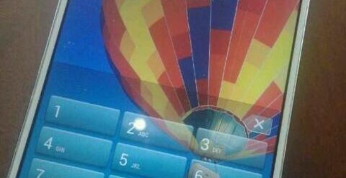 Erste Live Bilder des Huawei Mediapad X1