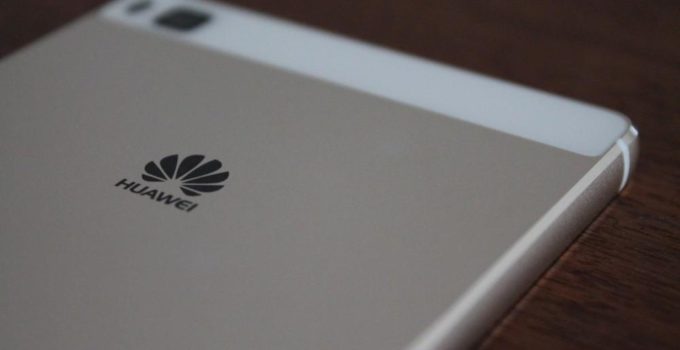 Huawei P8 - Rückseite - Logo - Kamera