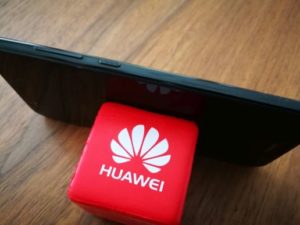 Huawei nova 2 Test Back Seitenansicht