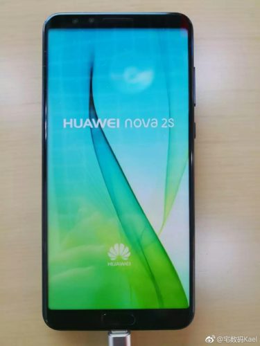 Huawei nova 2S