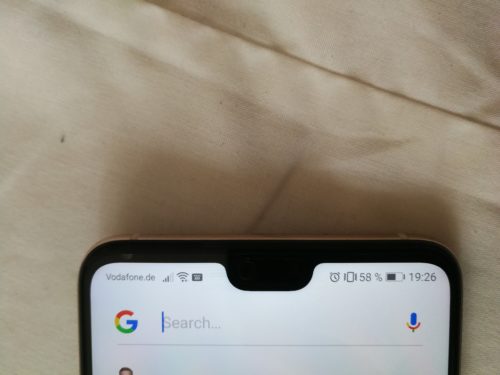 Loch im Display: Huawei plant Alternative zur Notch 2 Loch im Display: Huawei plant Alternative zur Notch 2
