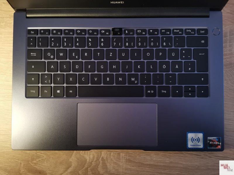HUAWEI Matebook D14 Test - Der Power Begleiter im Alltag 9 Huawei Matebook D14 Test Oben