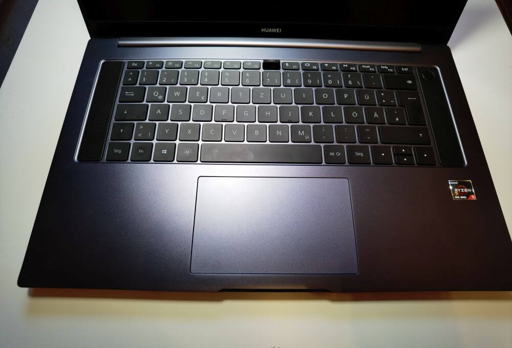 HUAWEI MateBook D16 Test Tastatur