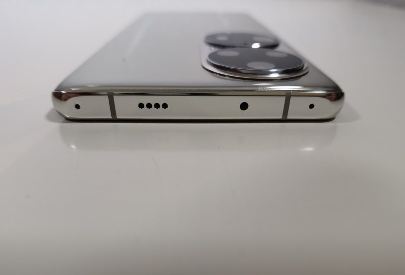 HUAWEI P50 Pro Test - Lohnt sich die Rückkehr des Fotowunders 6 HUAWEI P50 Pro Test Infrarotsensor Lautsprecher