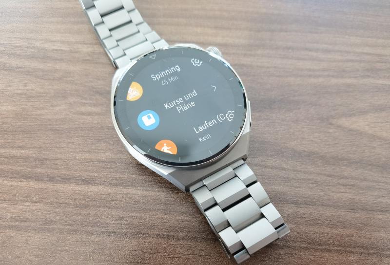 HUAWEI Watch GT 3 Pro Test: Edler Zeitmesser in Titan & Keramik 13