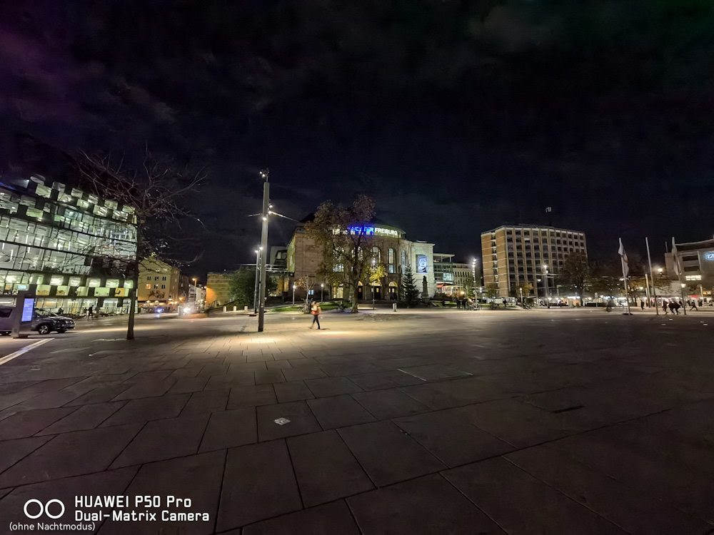 Kameravergleich - HUAWEI Mate 50 Pro vs. HUAWEI P50 Pro 42 HUAWEI P50 Pro Ultraweitwinkel Kamera 5