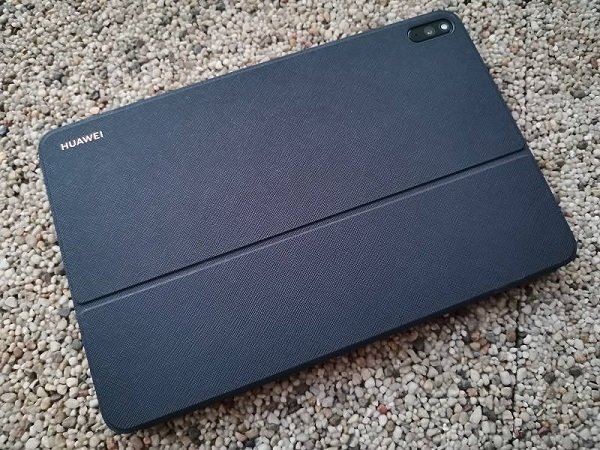 HUAWEI MatePad Pro Test: Tablet auf Angriffskurs? 14 HUAWEI Smart Keyboard